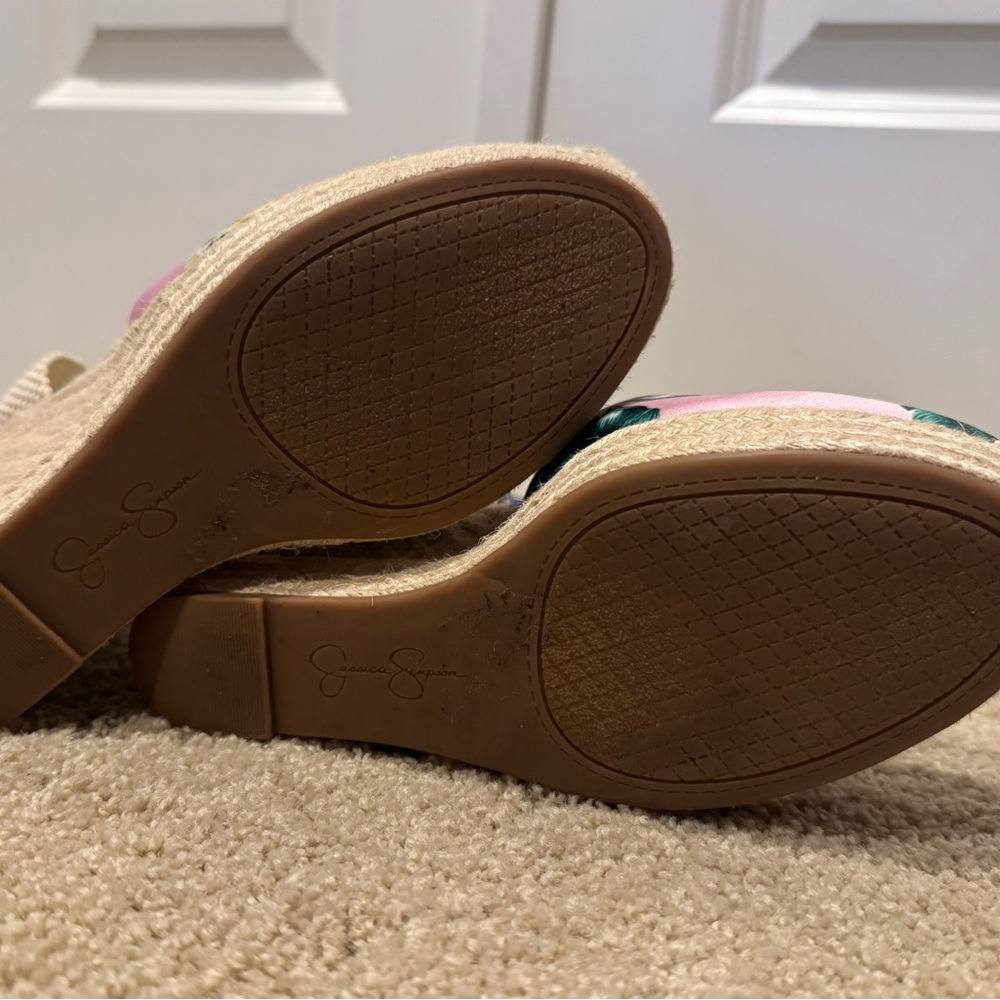 Jessica Simpson Wedges - Picture 5 of 8